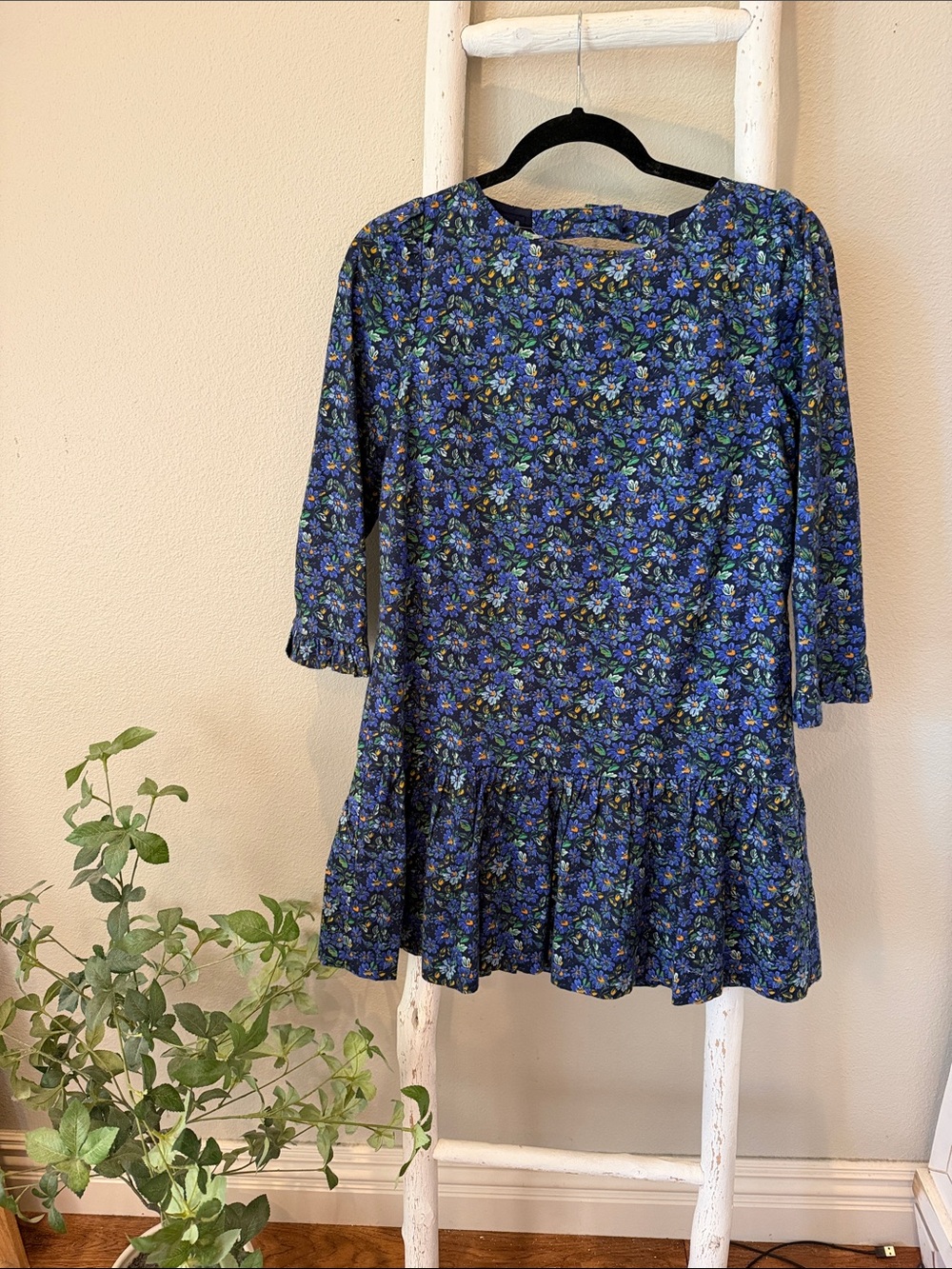 FREE PEOPLE - NWOT Blue Floral Ruffle-Hem Women's Dress - Drop waist